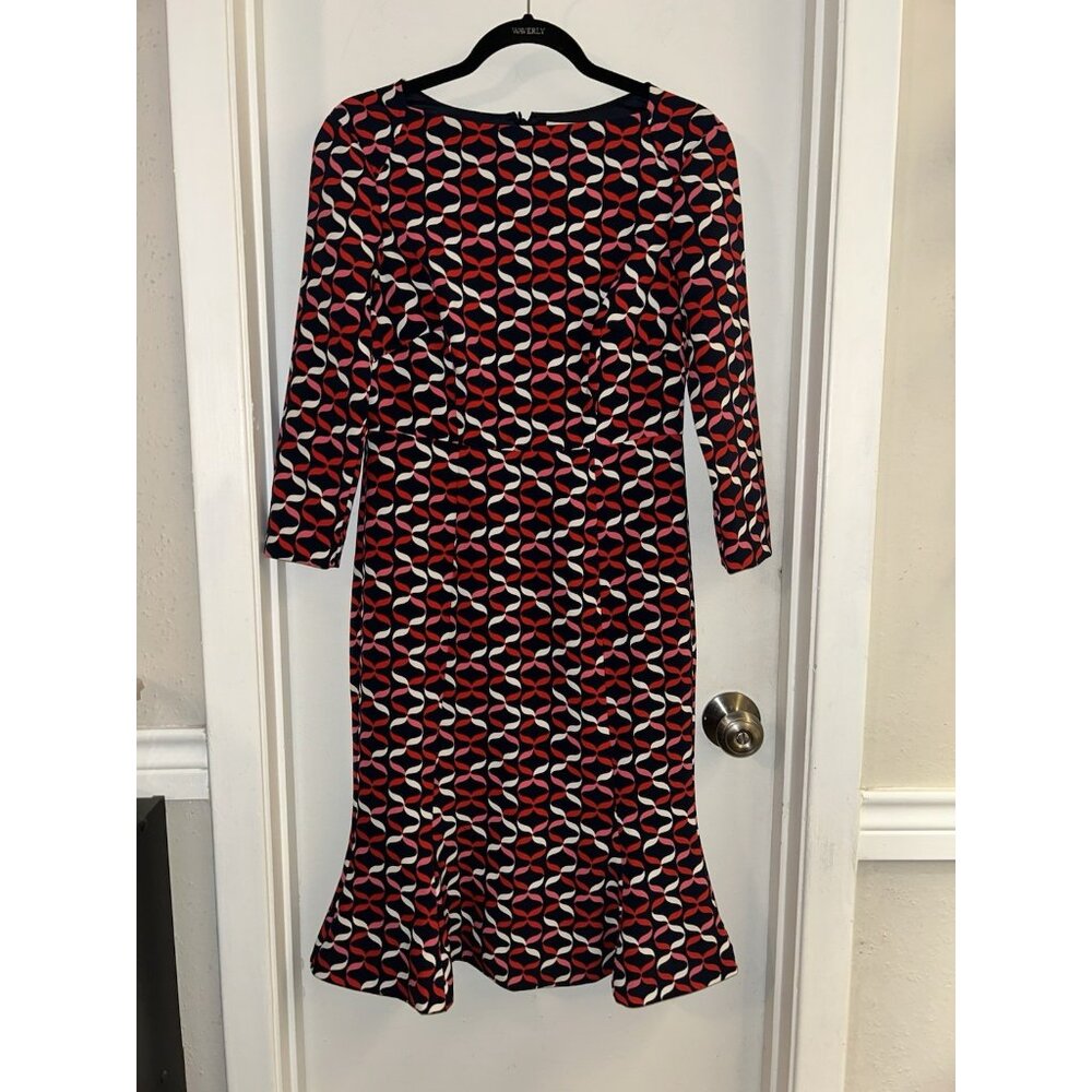 Boden Violette Navy Red Ribbon Print Ruffled Hem Elegant Sheath Dress Size 6 - Picture 2 of 7